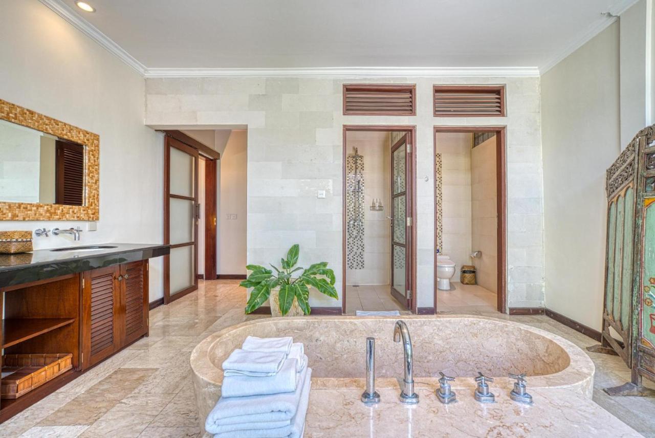 Villa Aisha Sanur  Luaran gambar